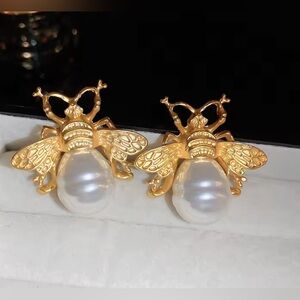 Large Gold Bee Pearl Earrings